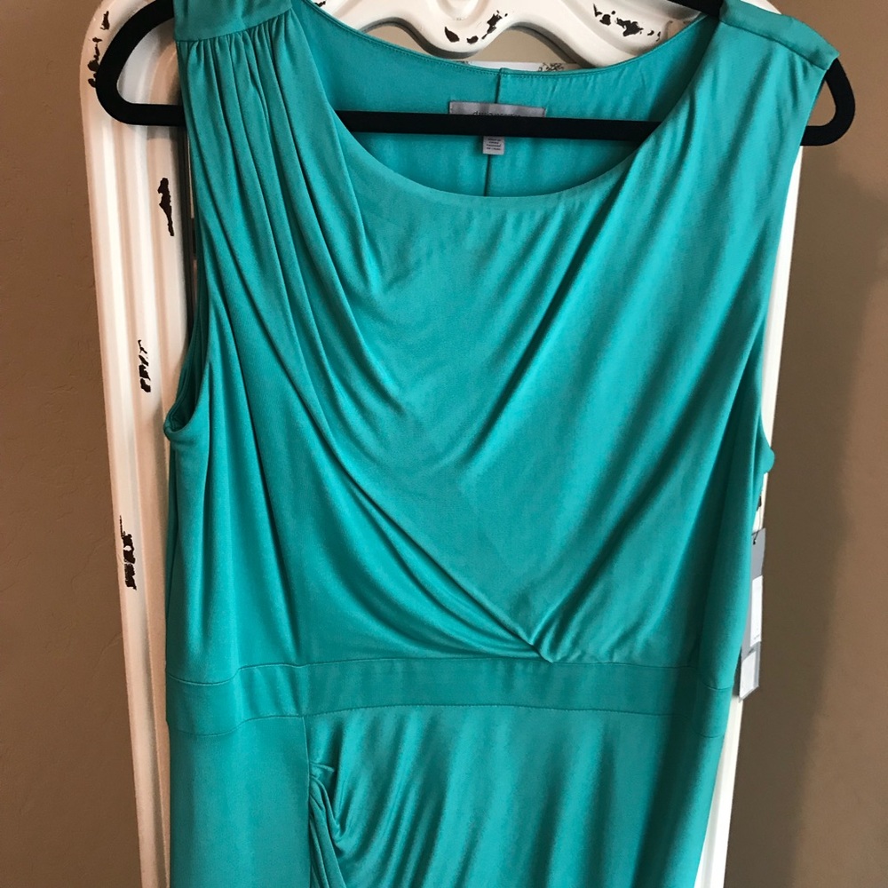 Classifies Entier Dress - Picture 2 of 6
